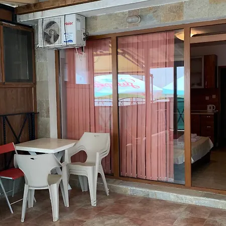 Lejlighed Stamopolu Parter