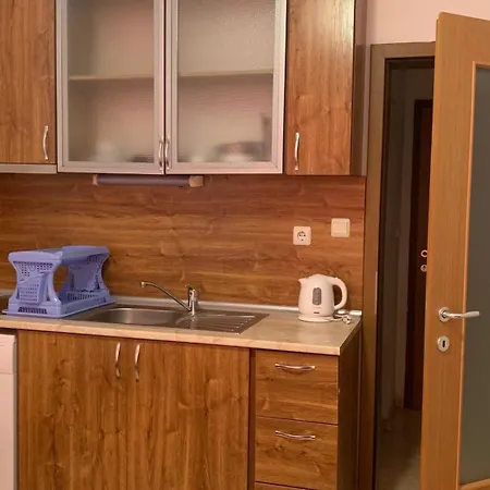 Stamopolu Parter דירה *